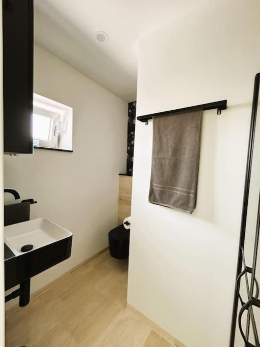Charmante 2-Zimmerwohnung Im Luftkurort Lippe Lage  ภายนอก รูปภาพ